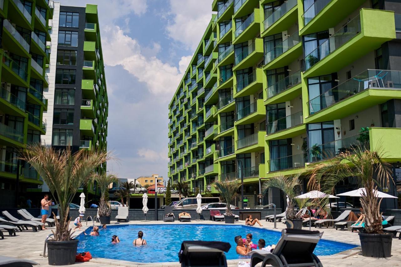 Sea Shore Apartments - Spa N Pools Beach Resort Mamaia Exterior foto