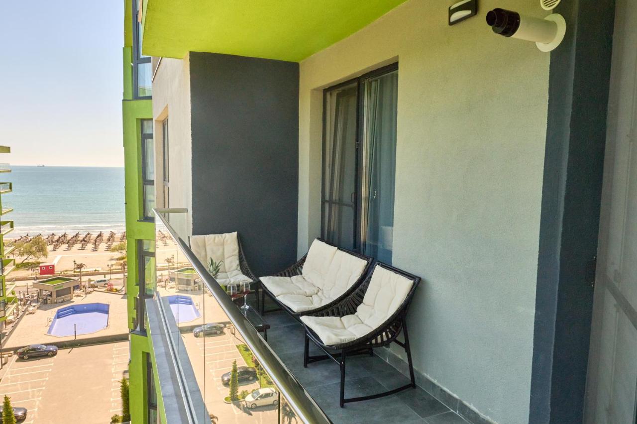 Sea Shore Apartments - Spa N Pools Beach Resort Mamaia Exterior foto